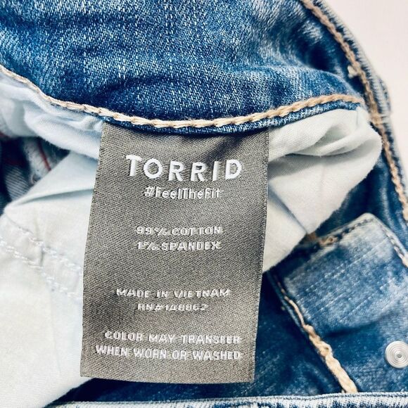 Torrid Boyfriend‎ Straight Vintage Stretch Mid Rise Jeans NWT Womens 14S - Picture 5 of 9